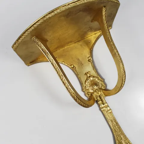 Decorative Vintage Gilt Composite Wall Bracket