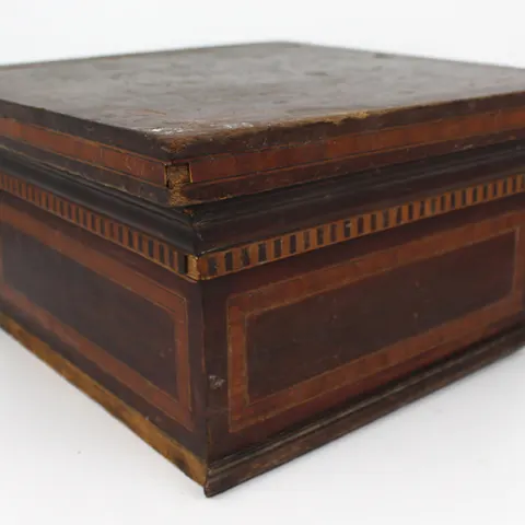 Late Victorian Mahogany Inlaid Pedestal Top Stand