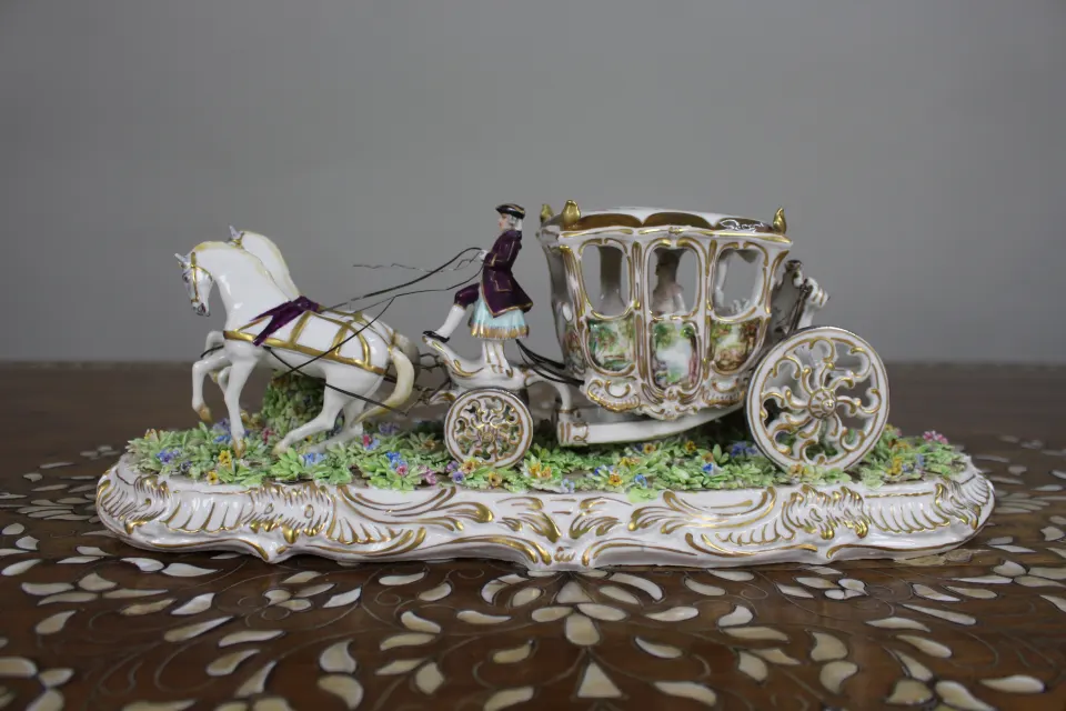 Italian Decorative Porcelain Carriage by Luigi Fabris