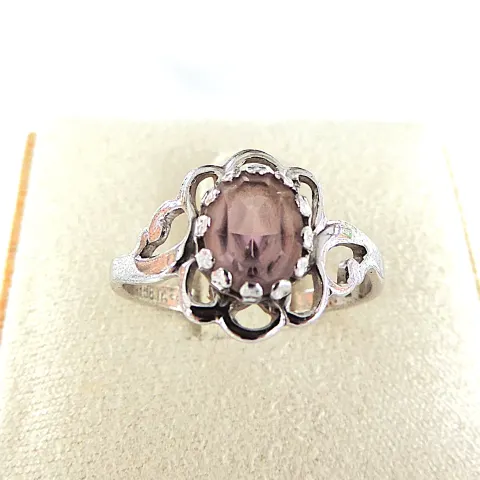 Vintage 925 Sterling Silver Amethyst Gemstone Ring