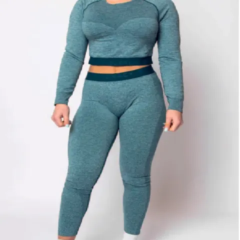 Supremacy Core Leggings x 11 (Tropical Blue) and Supremacy Cross Leggings x 7 (Pink)