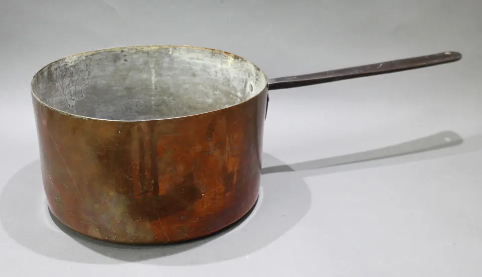 Very Large English Georgian Copper Saucepan