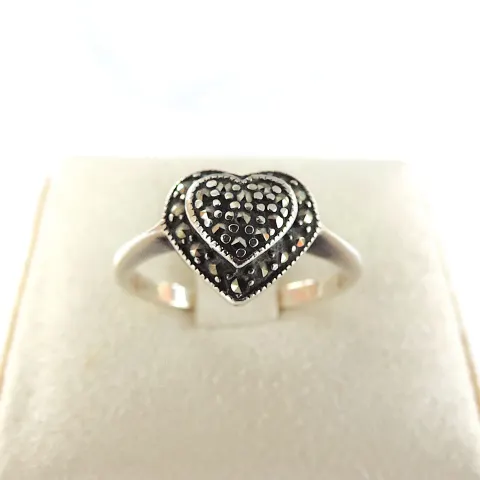 925 Silver Heart Marcasite Ring