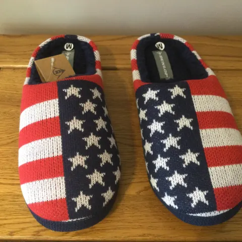 Men's Dunlop, “USA Stars and Stripes” Memory Foam, Mule Slippers, Size M (8/9) - New