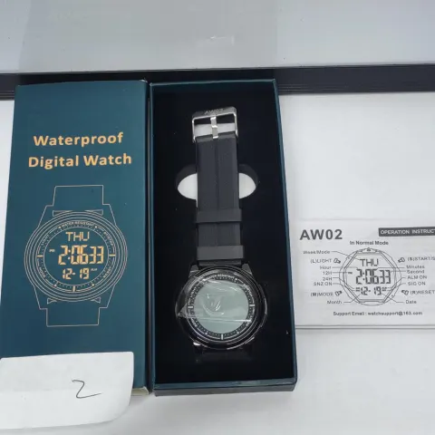 Designer Watch sourced from Major online retailer. EST RRP £20-30.