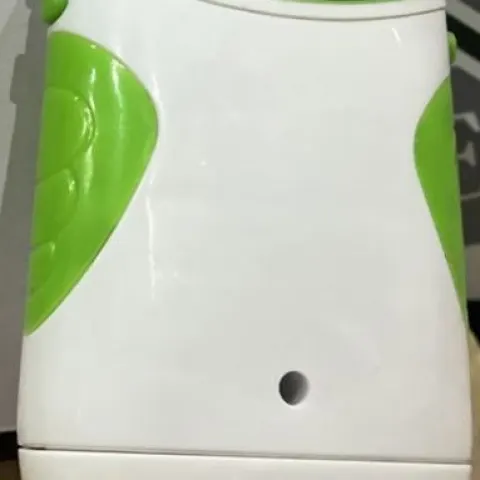 5 x Brand New Battery Operated Clippers