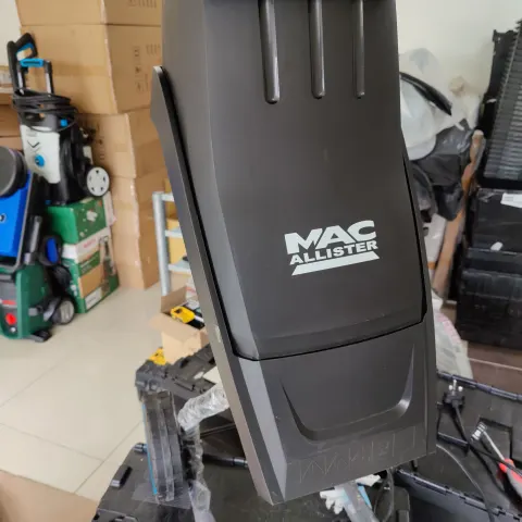 Mac Allister MIS2400 Shredder (EX Demo)