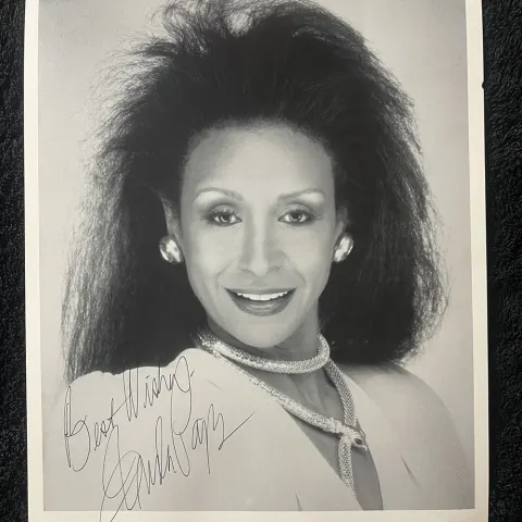 Freda Payne Signed