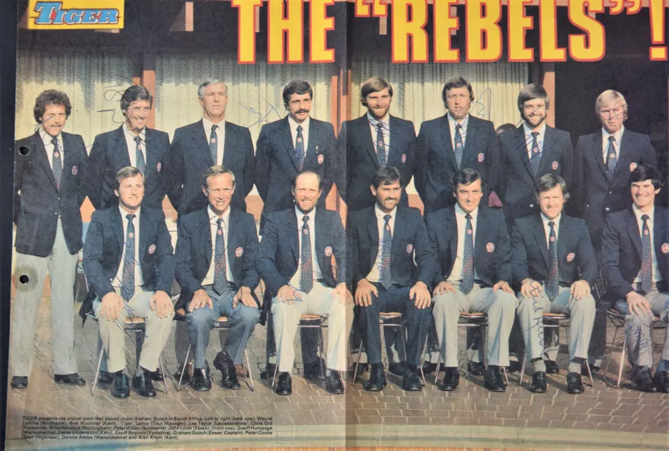 Gooch's Rebels original signatures