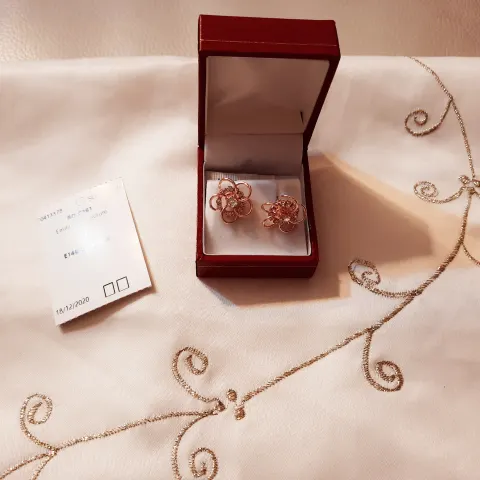 Richard Designs Earrings Style E146 Rose gold