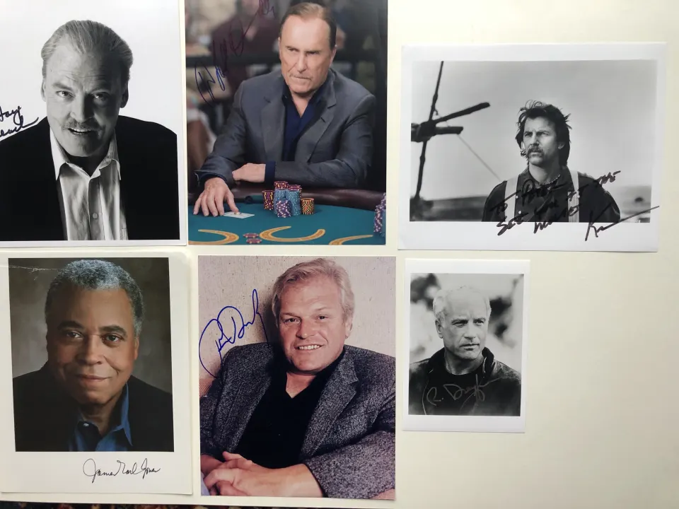 Richard Dreyfuss, James Earl Jones, Stacy Keach, Robert Duvall, Kevin Costner & more signatures