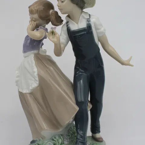 Lladro Figurine