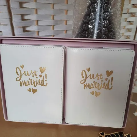 Set of 2 Passport Holders In White. Just Married