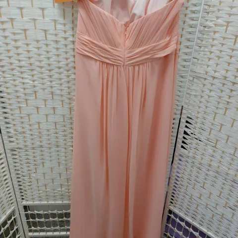 Venus designer dress  BM2070 in size 16 salmon/icepink