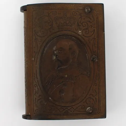 Edward VII Vesta Case