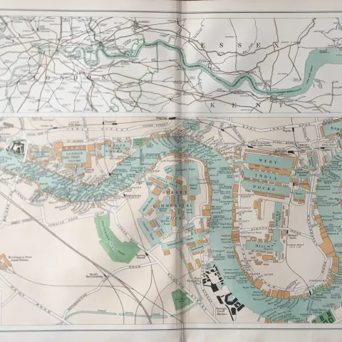 Bacons Rare Vintage London Suburbs Port of London & River Thames London Map.