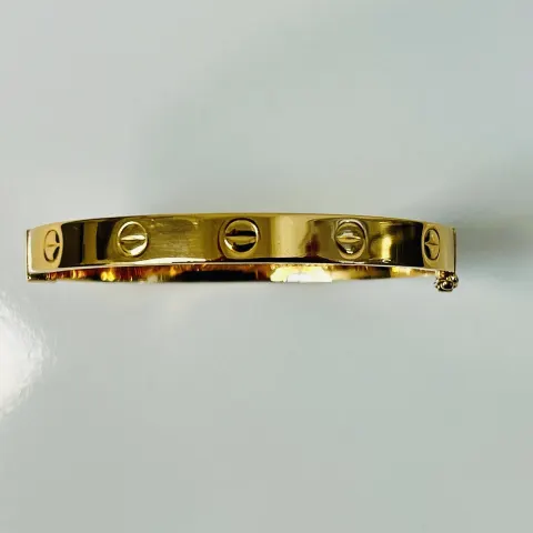 Cartier love Bracelet Rose gold preowned restored comes in a presentation box