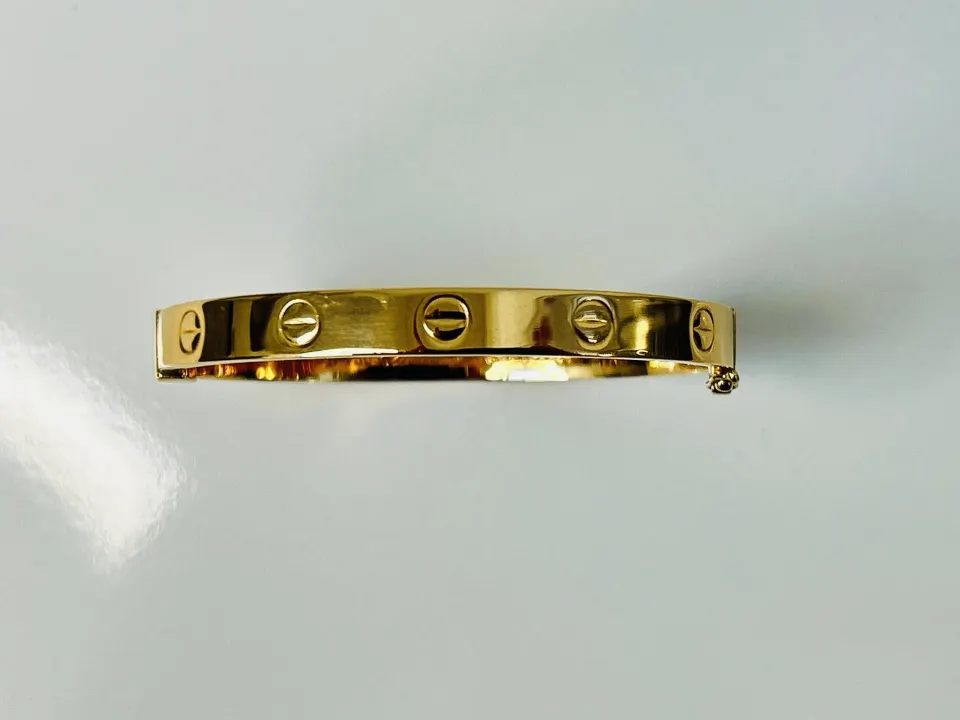 Cartier love Bracelet Rose gold preowned restored comes in a presentation box