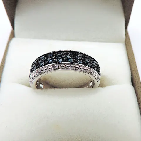Blue Diamond Ring In Sterling Silver New With Gift Pouch