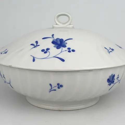Royal Worcester Blue Bow Lidded Tureen