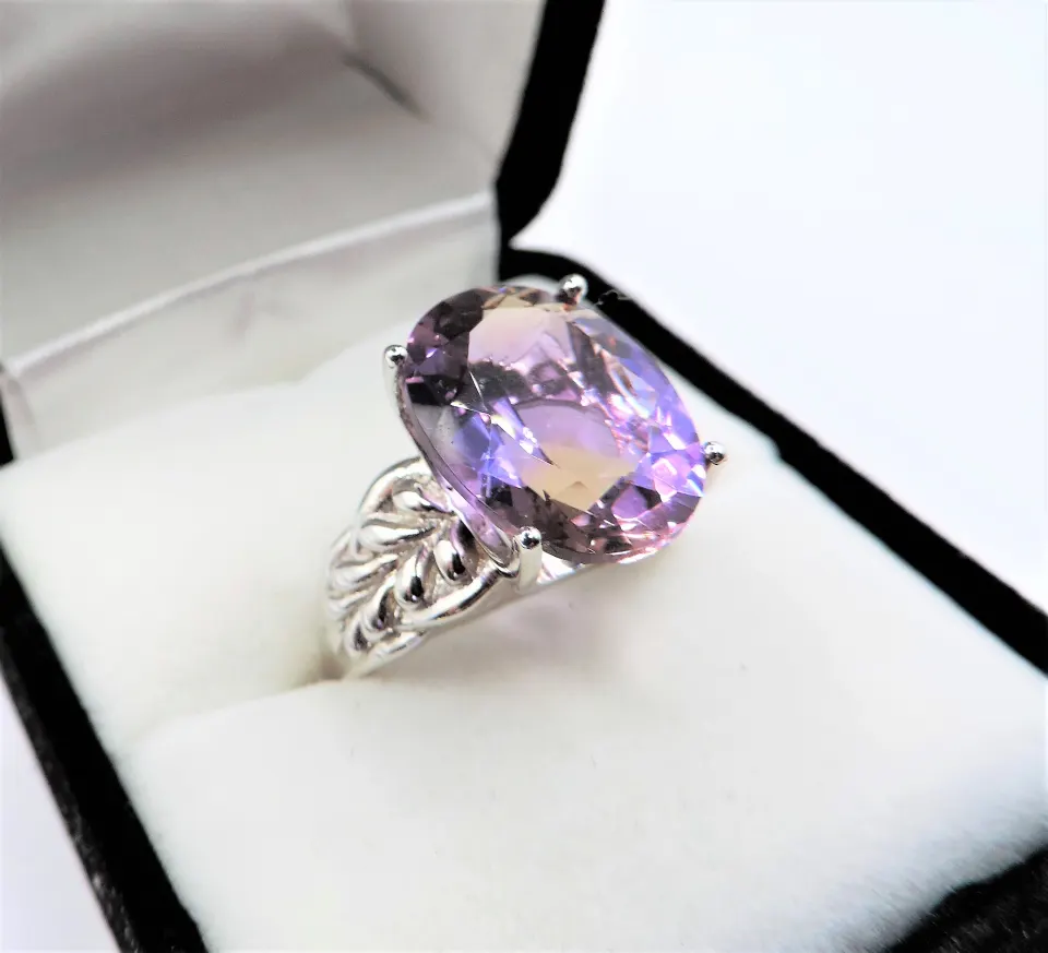 Sterling Silver Solitaire Amatrine Ring 10cts New with Gift Box