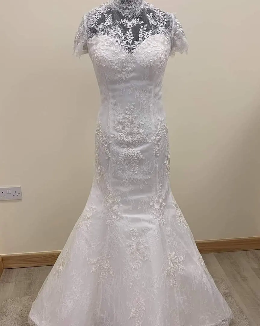 Eternity Bridal Wedding dress AC635.  Size 12 ivory
