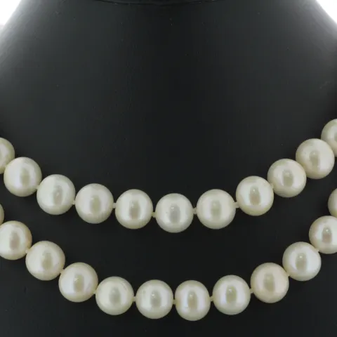 36 inch Freshwater Cultured 9.5 - 10.5mm Pearl Necklace