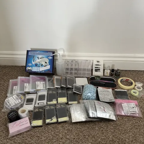 Start Kit Extensions Lashes + Massage Foldable Table