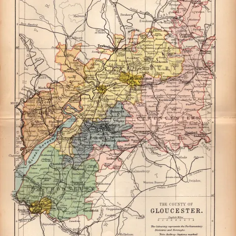 County of Gloucestershire 1895 Antique Victorian Coloured Map.
