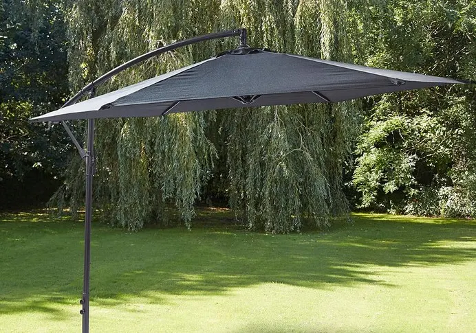 (110/P) RRP £109. 3m Elton Cantilever Overhanging Parasol Grey. Crank Mechanism Makes It Easy To Op