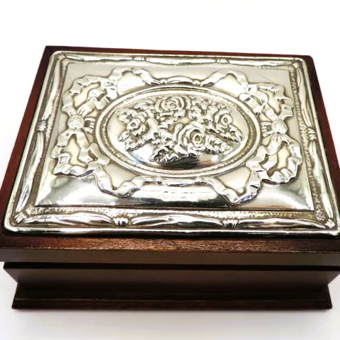 Sterling Silver Mounted Mahogany Jewellery/Trinket Box Carr's of Sheffield 
