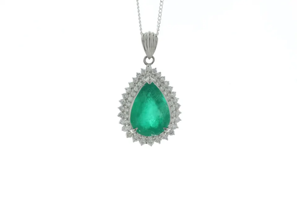 Platinum Pear Cluster Diamond And Emerald Pendant (E6.16) 0.86 Carats