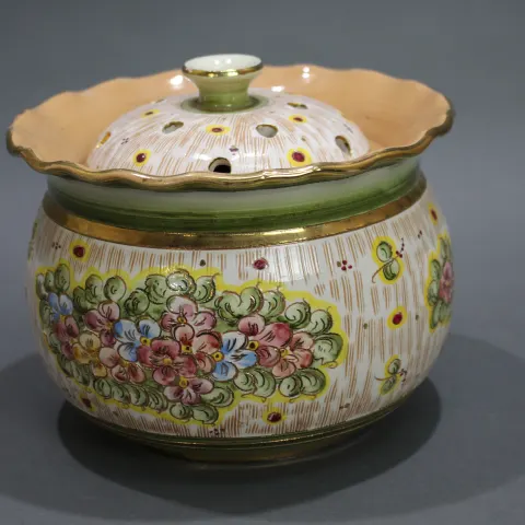 Continental Decorative Ceramic Pot Pourri