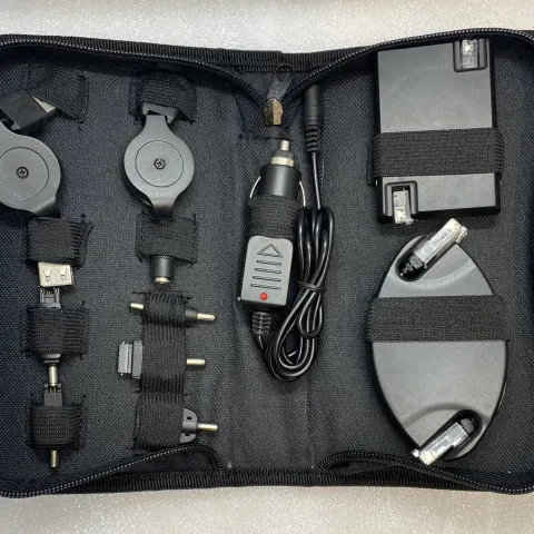 10 x Multi Charging Kits in Carry Case L5a