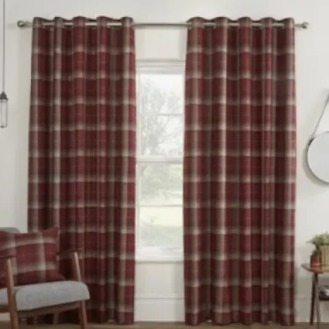 Resell Bundle of Highland Curtains Various Colours / Sizes