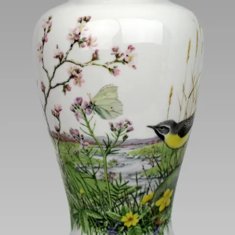 Franklin Porcelain The Spring Glen Vase