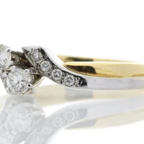 18ct Two Stone Twist With Stone Set Shoulders Diamond Ring 0.24 Carats