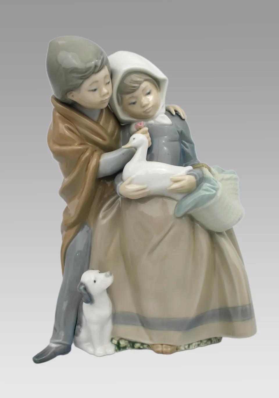 Nao by Lladro Figurine