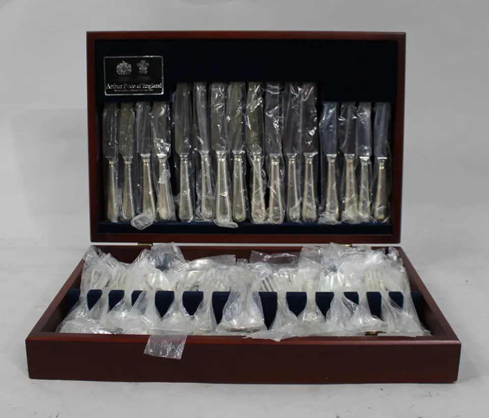Arthur Price 84 Piece Canteen of Cutlery Bead Pattern