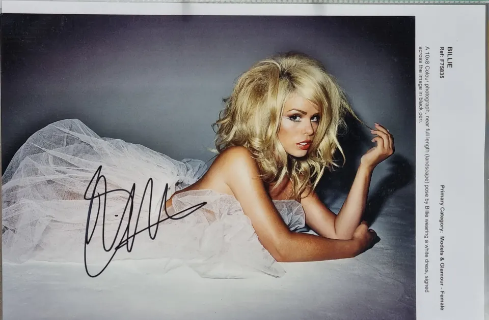 Billie Piper Original Signature