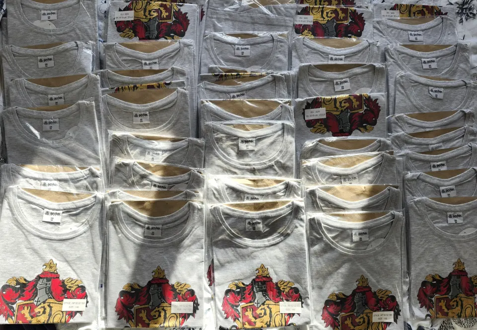 70x Brand New Official Licensed Harry Potter T-Shirts – Sizes 9-14 Years