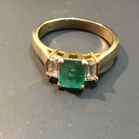 Emerald and diamond ring