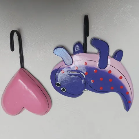 Wooden Novelty Hooks, Picture Frame Mirrors and Hangers box of 20