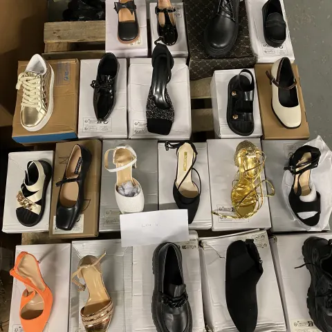 20 x Footwear 9 Ladies and some Childrens Included - (Trade Lots 4) - New Goods
