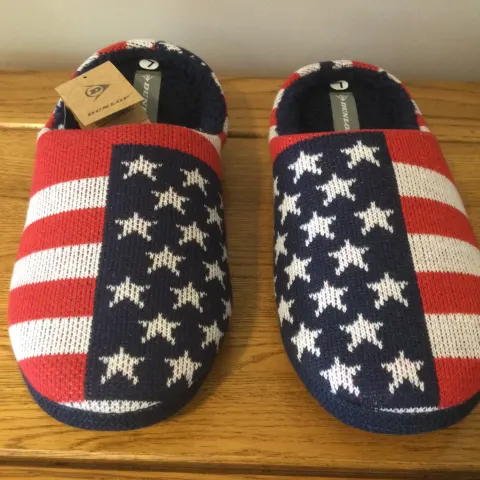 Men's Dunlop, “USA Stars and Stripes” Memory Foam, Mule Slippers, Size L (10/11) -  New