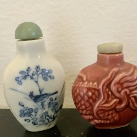Collectible Chinese Qing Snuff Bottle late 19th early 20th century