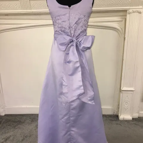 Lilac party dress age 8