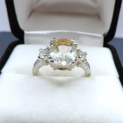 Sterling Silver 3.2 Carat Lemon Citrine Ring New With Gift Box