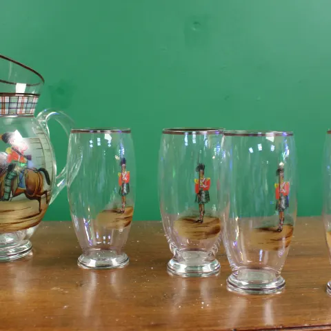 Highland Soldiers Water Jug & 4 Glasses