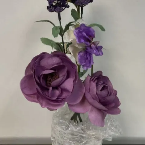 27 x Flowers In Vase